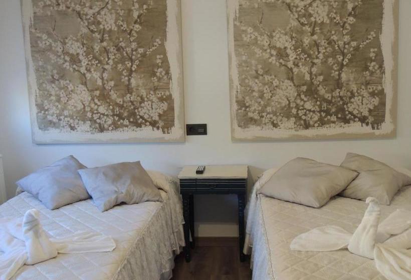 호텔 La Huella Del Camino