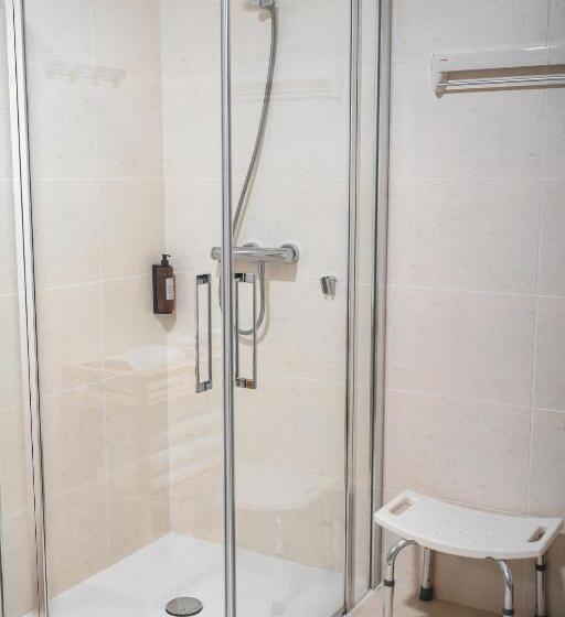 בית מלון כפרי Onyarbi