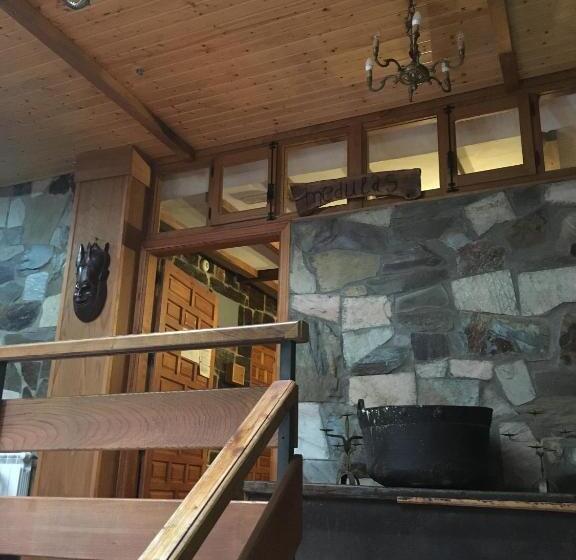 ホテル Rural Camino Medulas