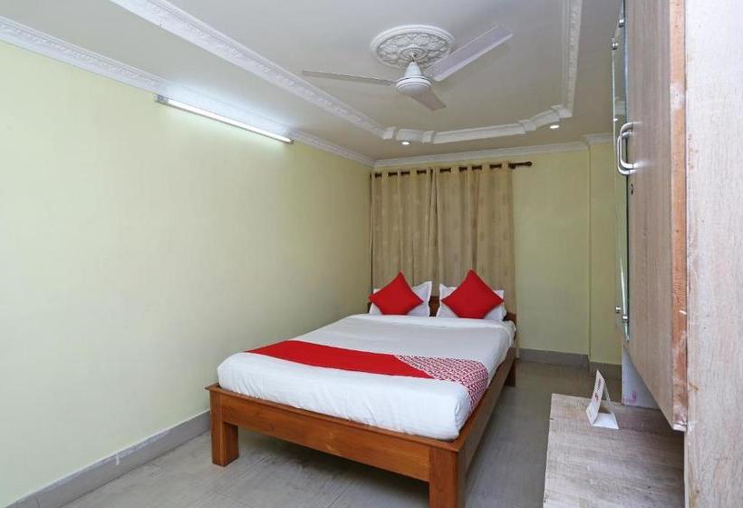 Oyo 11488 Hotel Subham Palace
