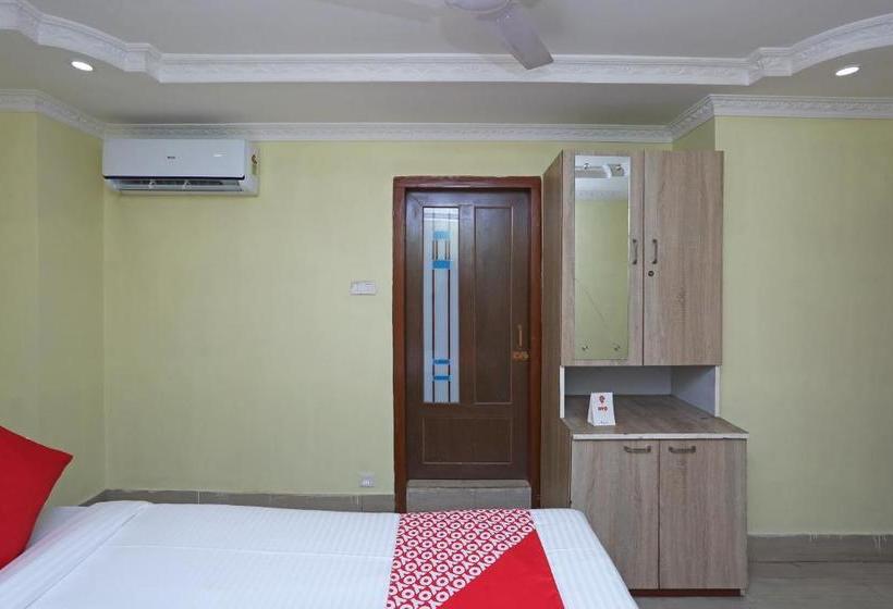 Oyo 11488 Hotel Subham Palace