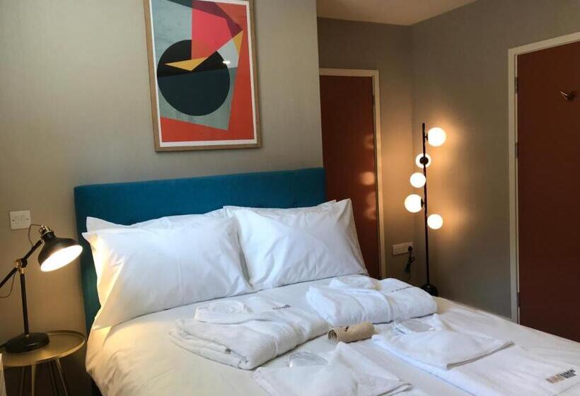 膳宿费 Aaron Wise  62 Plantagenet Studios