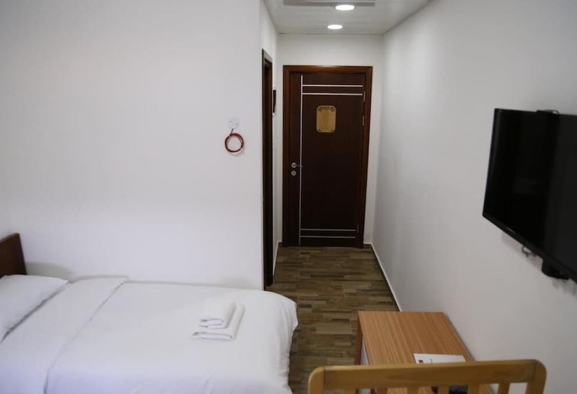 پانسیون Alrowwad Guest House