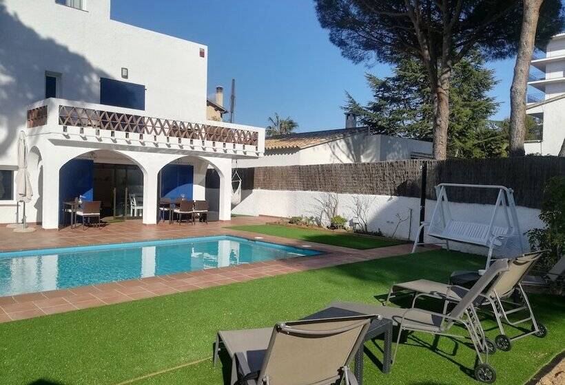 펜션 Art Villa S Agaró