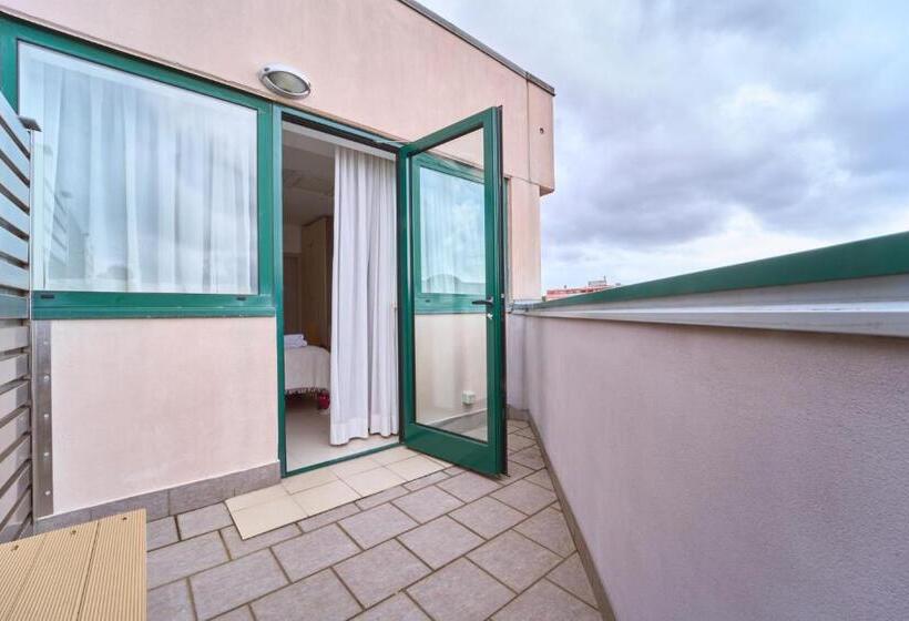 پانسیون Firmafede Guest House