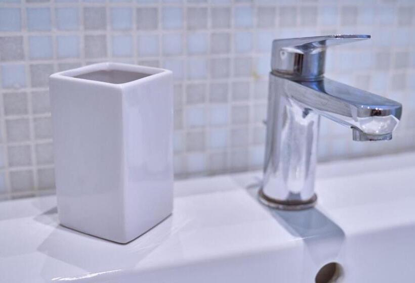 پانسیون Firmafede Guest House