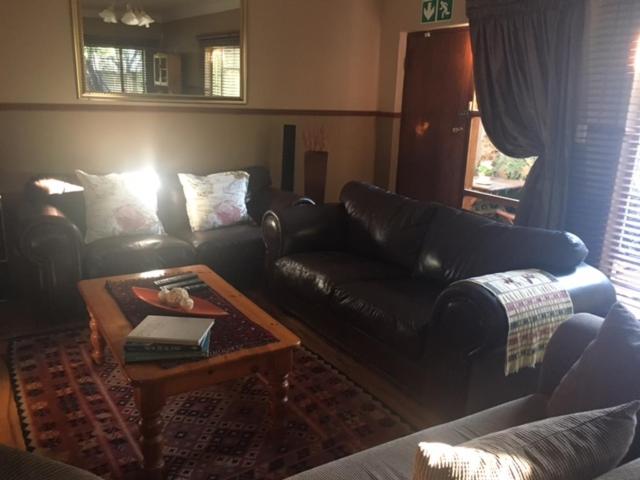 بنسيون Habitat Guest House