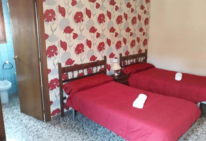 بنسيون Hostal Alcorisa