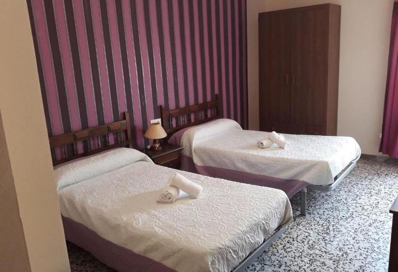 بنسيون Hostal Alcorisa