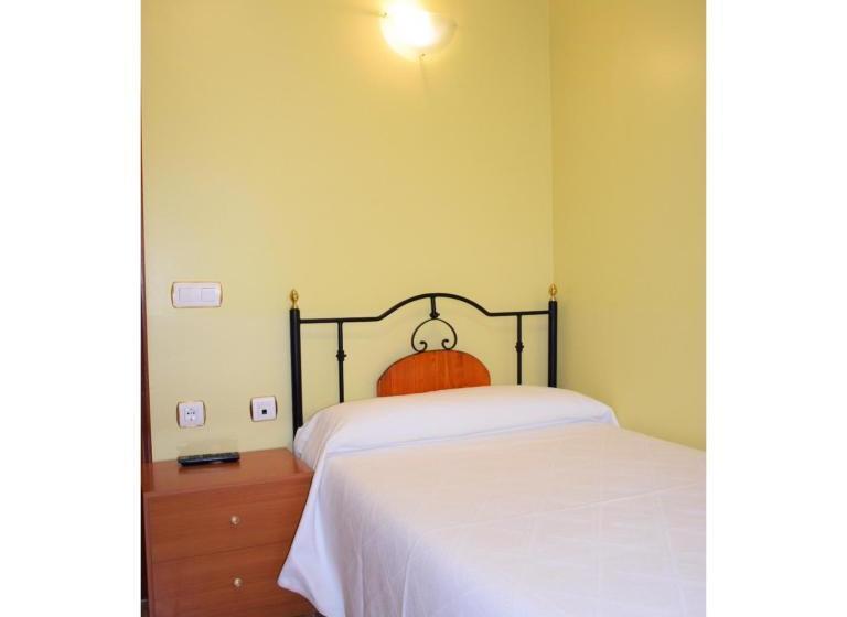 Пансион Hostal Infante Peñafiel