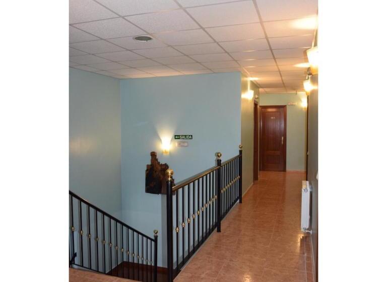 Пансион Hostal Infante Peñafiel