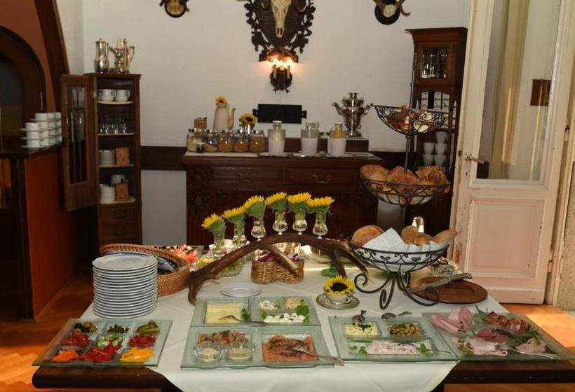 Пансион Jagdschloss Fahrenbühl Hotel Garni