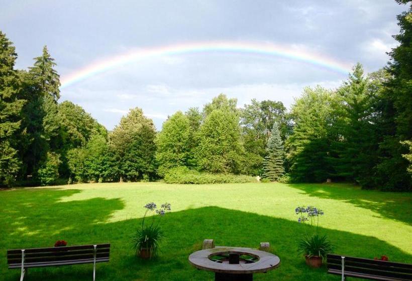 Пансион Jagdschloss Fahrenbühl Hotel Garni