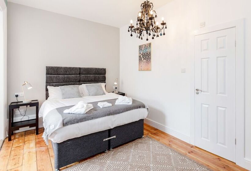 Пансион Westland House Guest House