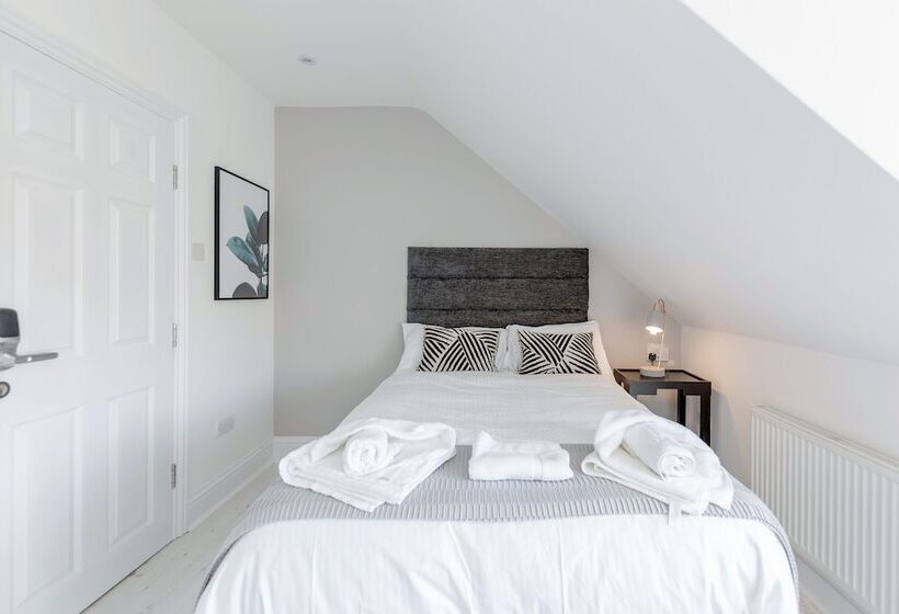 Пансион Westland House Guest House