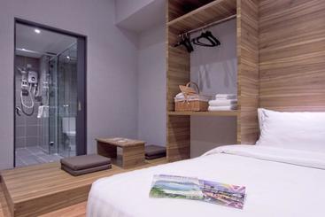 Robusta Suites By Mushroom