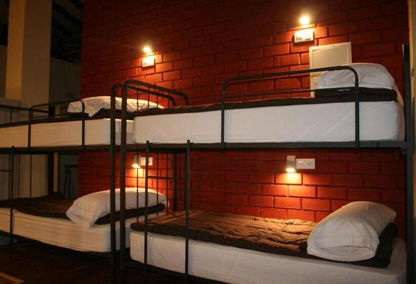 Общежитие Casa Antiquary