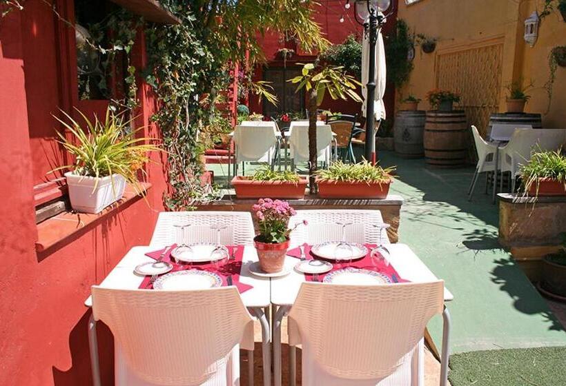 Общежитие Casa Antiquary