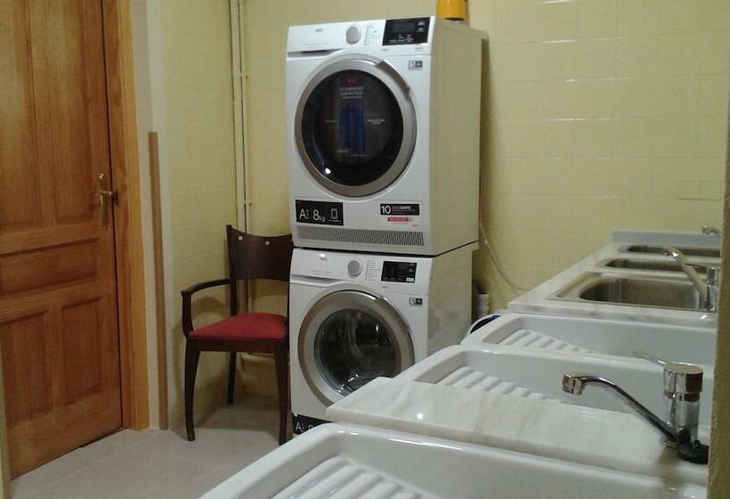 Общежитие Casa Antiquary