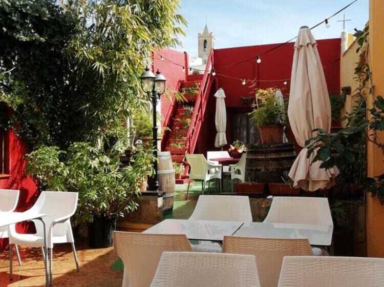 Общежитие Casa Antiquary