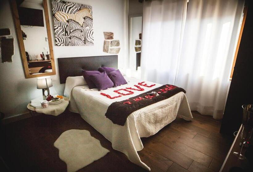 הוסטל Junior Suites Con Jacuzzi