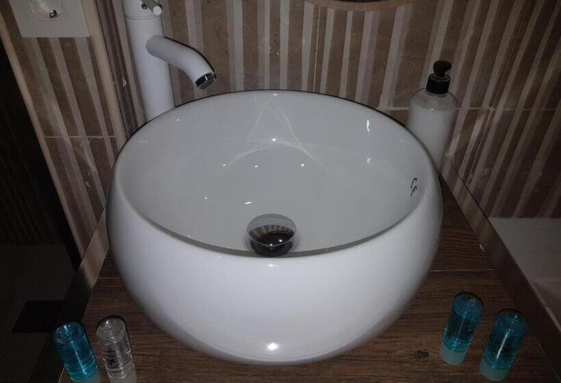 הוסטל Junior Suites Con Jacuzzi