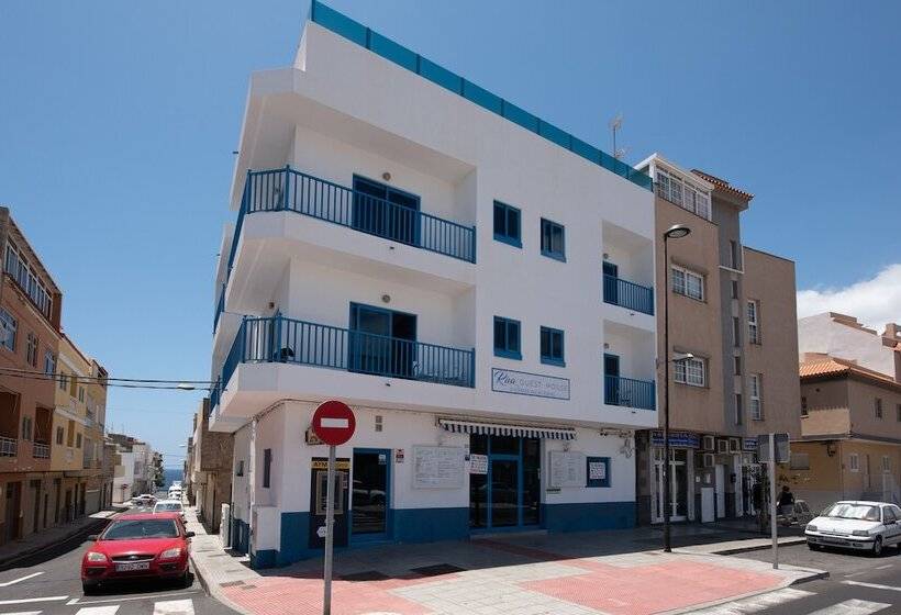 Общежитие Riva Guest House Los Abrigos