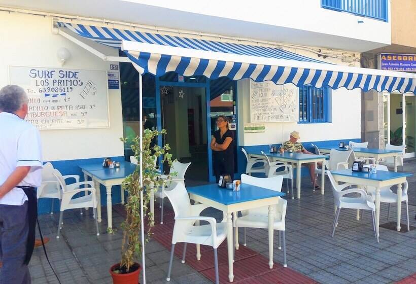 Общежитие Riva Guest House Los Abrigos