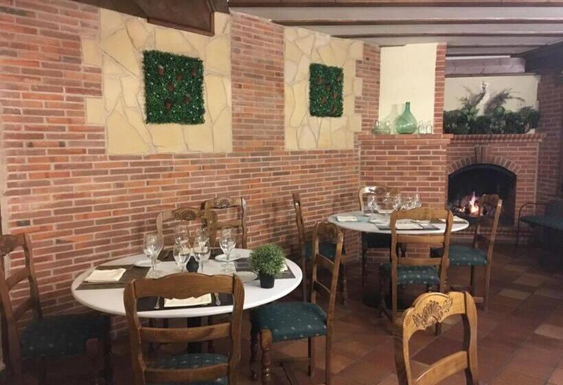 فندق El Barondillo