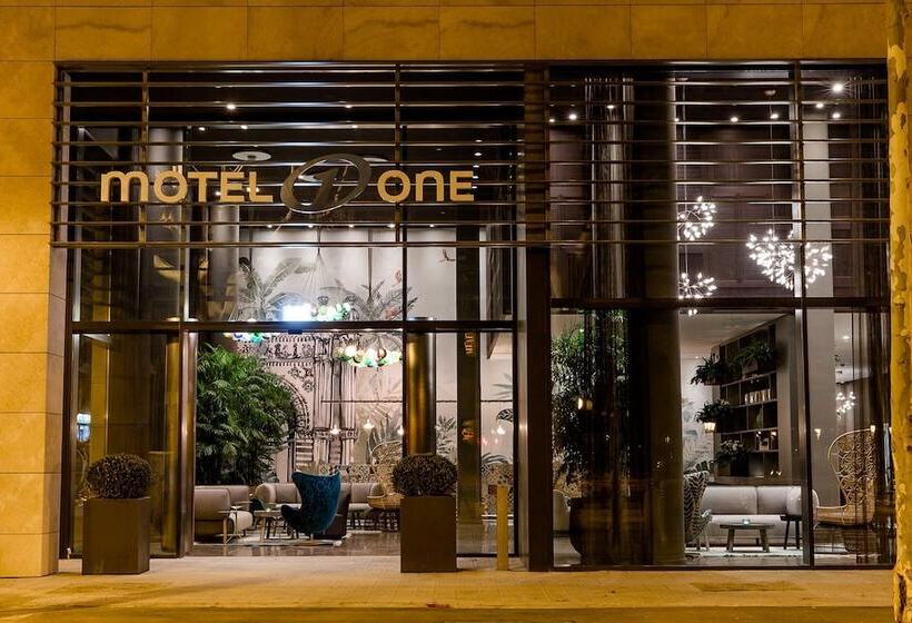 Motel One Barcelonaciutadella