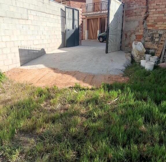 פנסיון Hostal Cañamares