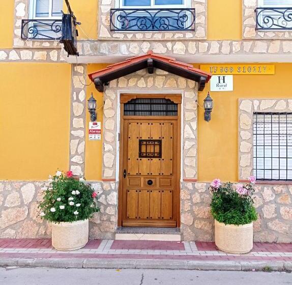 بنسيون Hostal Cañamares