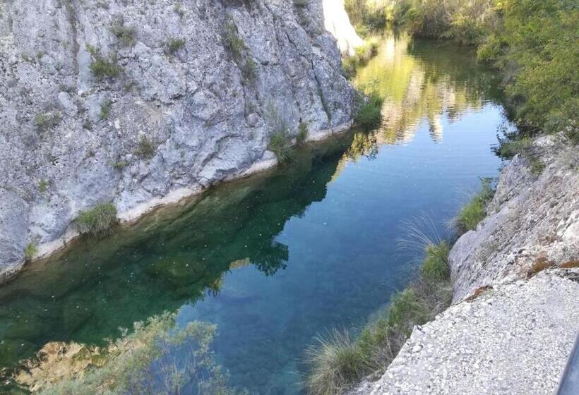 بنسيون Hostal Cañamares