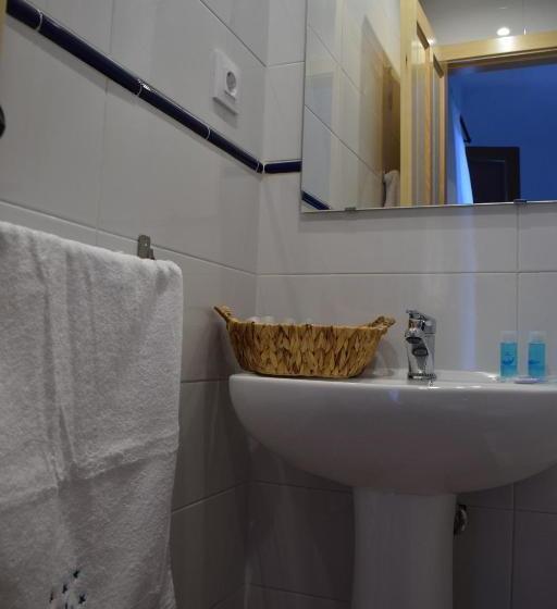 פנסיון Hostal Cielo De Gredos