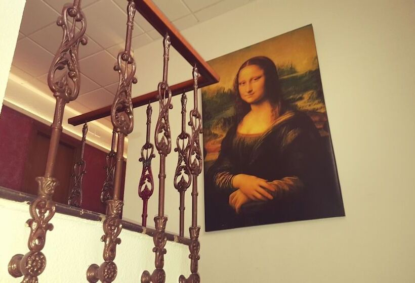 پانسیون Hostal Restaurante Los Badenes