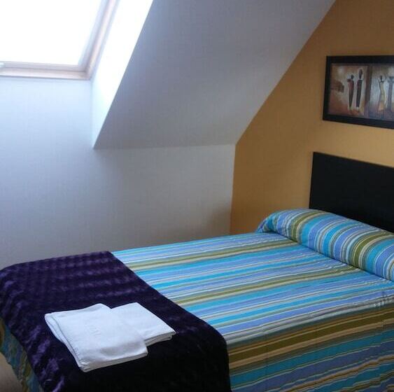 פנסיון Hostal Restaurante Vial