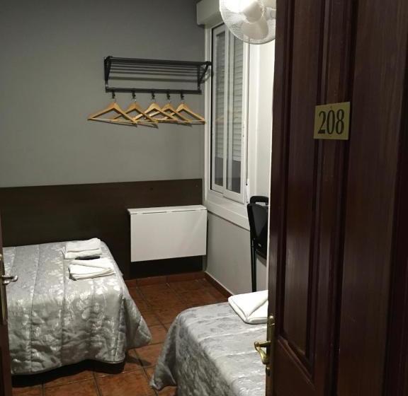 Pension La Bilbaina  Albergue Logrono