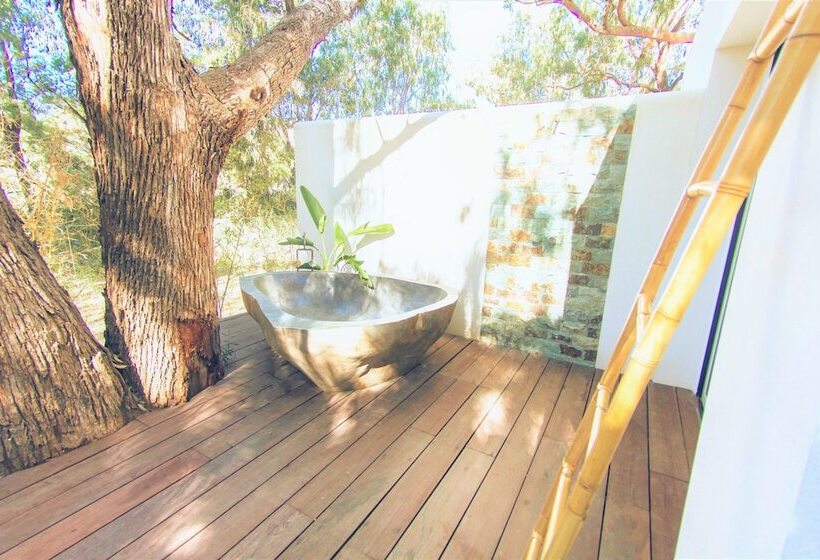 Botaniq Hotel Boutique