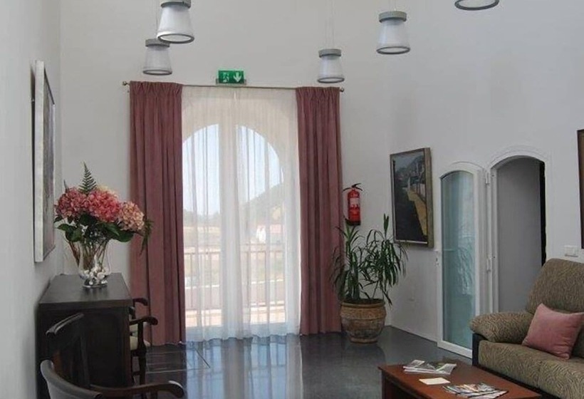 בית מלון כפרי La Alcoholera