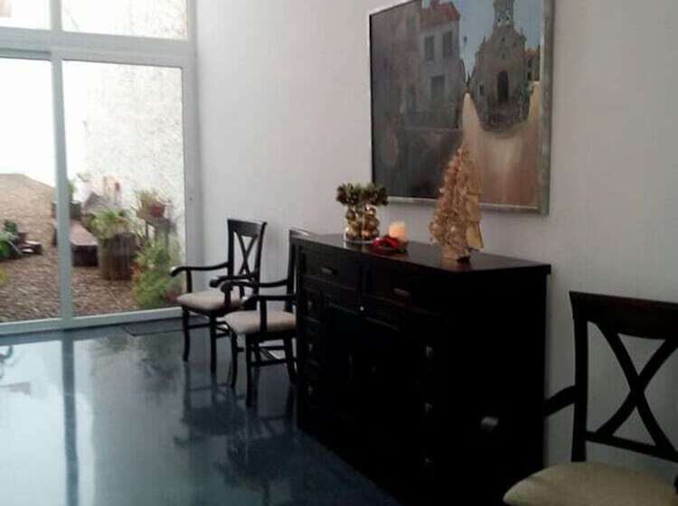 בית מלון כפרי La Alcoholera