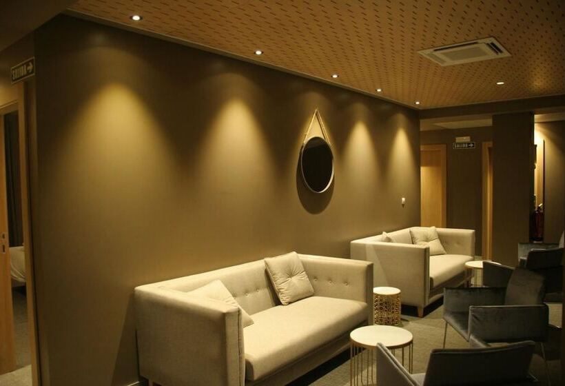 בית מלון כפרי Landaben