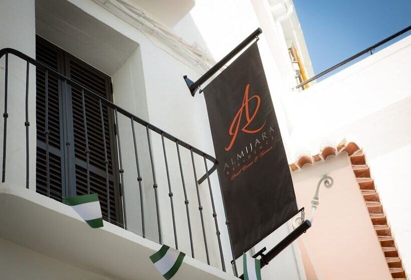 Pensão Almijara Residence