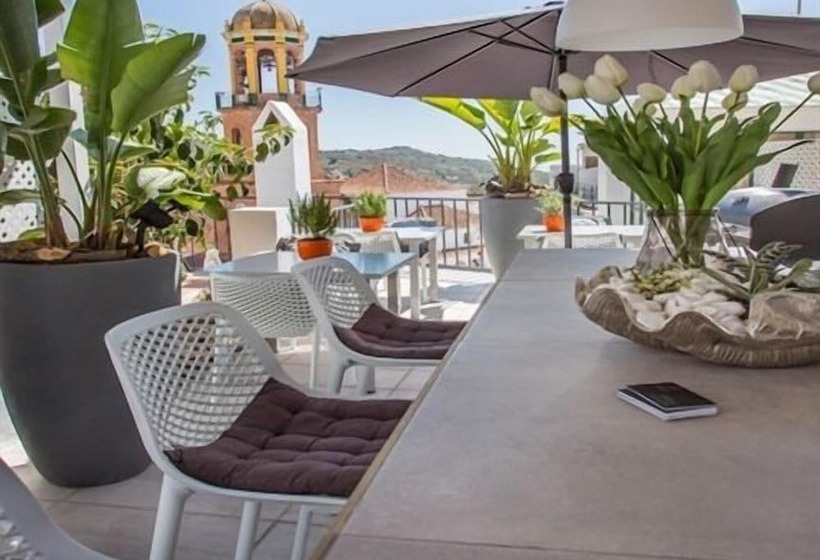 Pensão Almijara Residence