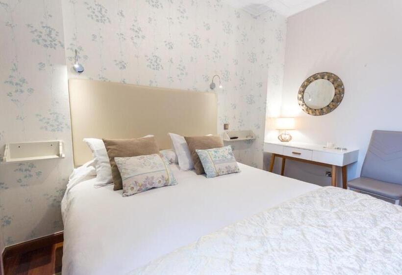 پانسیون Cuatro Caminos Rooms