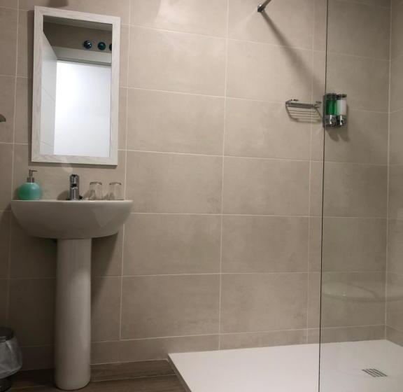 펜션 Roomconcept Hostel