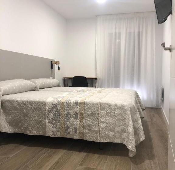 펜션 Roomconcept Hostel