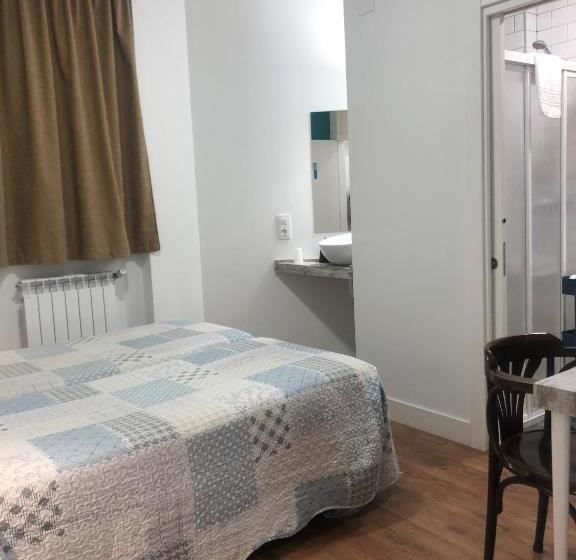 펜션 Roomconcept Hostel