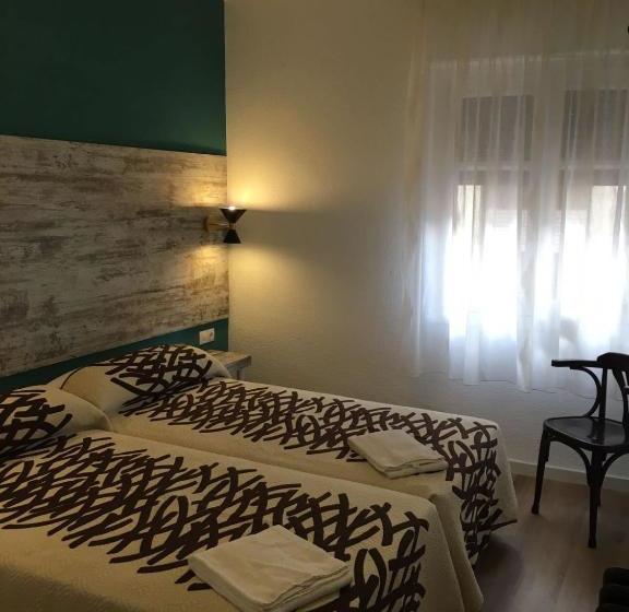 펜션 Roomconcept Hostel