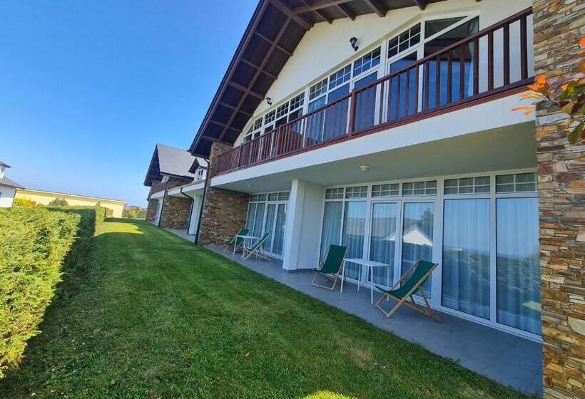 بنسيون Casa Tésera