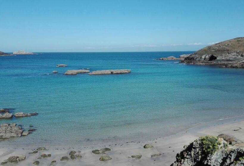 بنسيون Casa Tésera